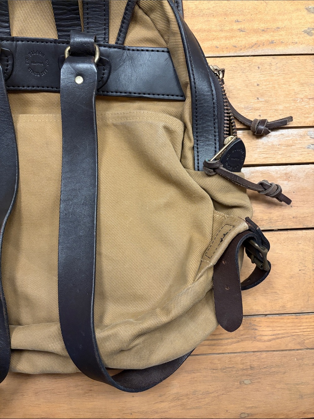 Filson Rugged Twill Rucksack Backpack Tan - Picture 10 of 17